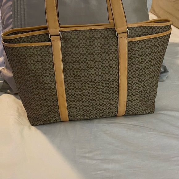 Coach bag Hampton’s Monogram / BUNDLE & SAVE!!! - Picture 3 of 13